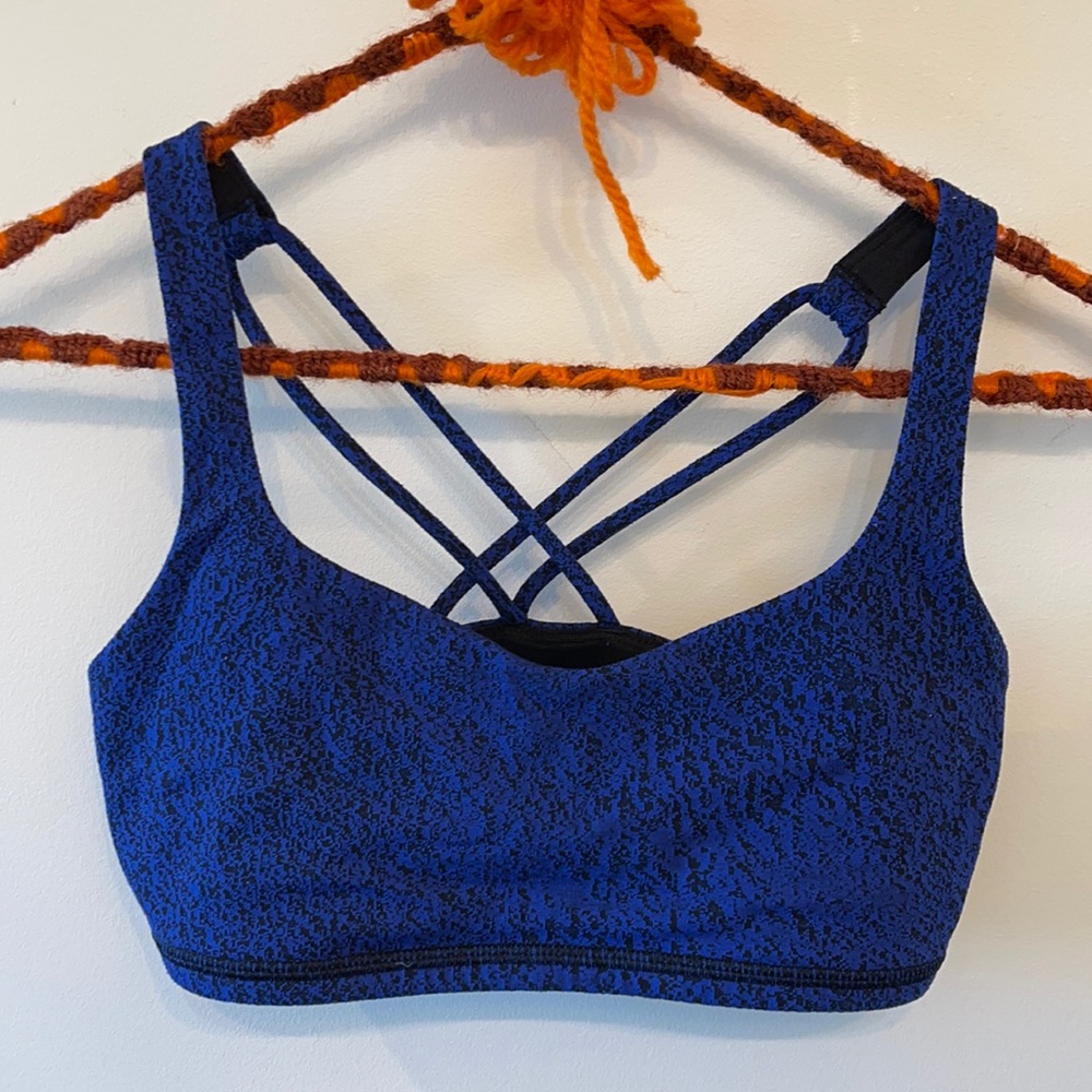 Lululemon light support sports bra in blue and black